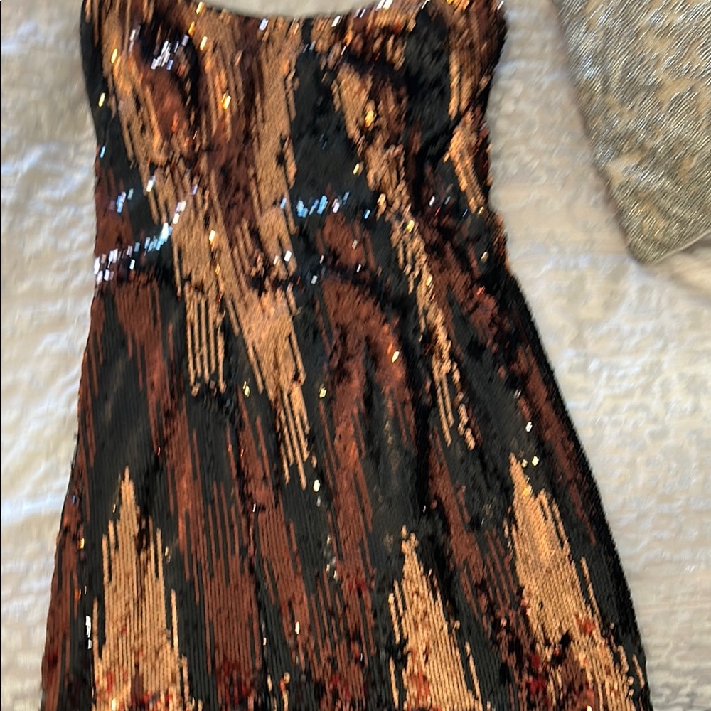 Sequin Evening Dress in Black and Gold